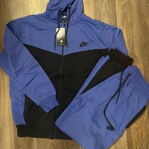 Nike Sweatsuit
